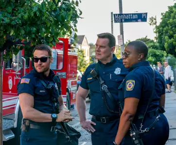 9-1-1 - galeria zdjęć - filmweb