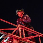 9-1-1 - galeria zdjęć - filmweb
