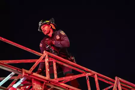 9-1-1 - galeria zdjęć - filmweb