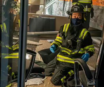 9-1-1 - galeria zdjęć - filmweb
