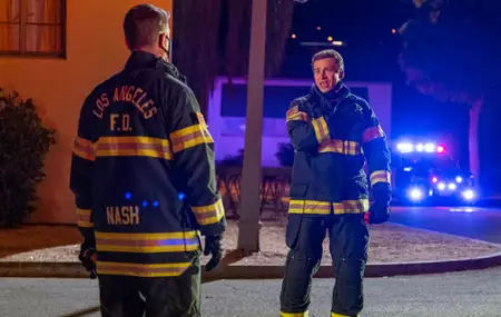 9-1-1 - galeria zdjęć - filmweb