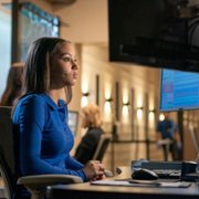 9-1-1 - galeria zdjęć - filmweb