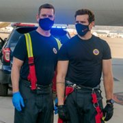 9-1-1 - galeria zdjęć - filmweb