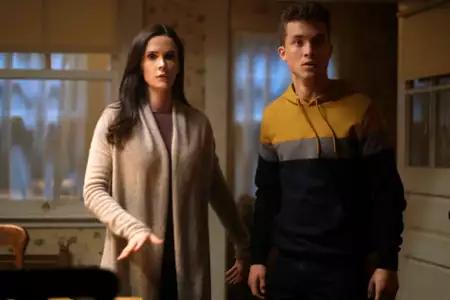 Superman i Lois - galeria zdjęć - filmweb