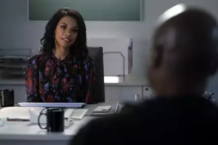 Superman i Lois - galeria zdjęć - filmweb