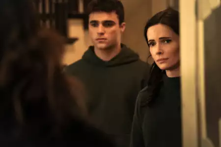 Superman i Lois - galeria zdjęć - filmweb