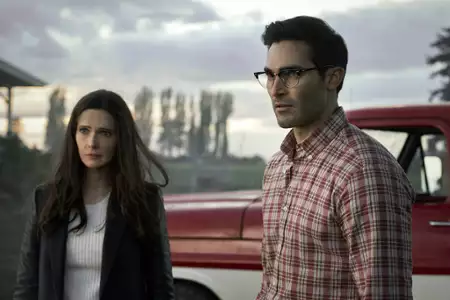 Superman i Lois - galeria zdjęć - filmweb