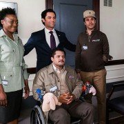 BrainDead - galeria zdjęć - filmweb