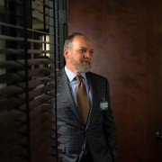 BrainDead - galeria zdjęć - filmweb