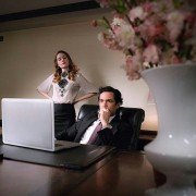 BrainDead - galeria zdjęć - filmweb