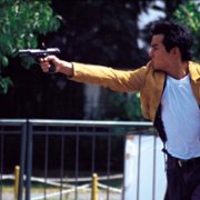 Naga broń - galeria zdjęć - filmweb