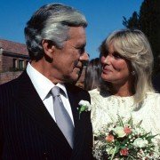 Dynasty - galeria zdjęć - filmweb