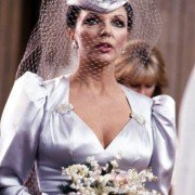 Dynasty - galeria zdjęć - filmweb