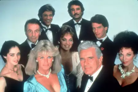 Dynastia - galeria zdjęć - filmweb