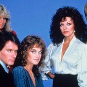 Dynasty - galeria zdjęć - filmweb