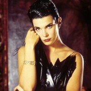 Dynasty - galeria zdjęć - filmweb