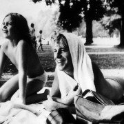 Alicja w miastach - galeria zdjęć - filmweb