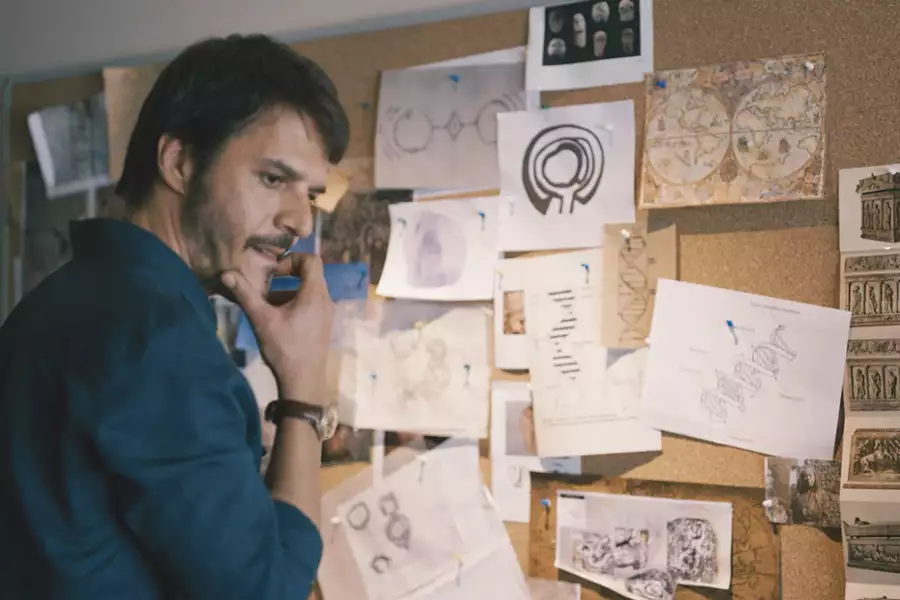 Atiye - galeria zdjęć - filmweb