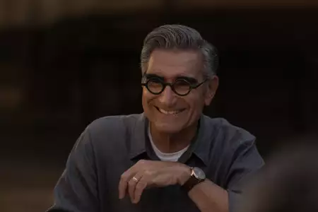 Eugene Levy: Nieochoczy podróżnik - galeria zdjęć - filmweb