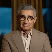 Eugene Levy: Nieochoczy podróżnik - galeria zdjęć - filmweb