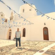 Eugene Levy: Nieochoczy podróżnik - galeria zdjęć - filmweb