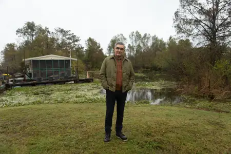 Eugene Levy: Nieochoczy podróżnik - galeria zdjęć - filmweb