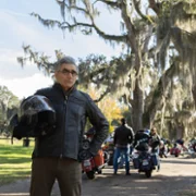 Eugene Levy: Nieochoczy podróżnik - galeria zdjęć - filmweb