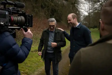 Eugene Levy: Nieochoczy podróżnik - galeria zdjęć - filmweb