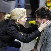 V: Goście - galeria zdjęć - filmweb