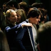 V: Goście - galeria zdjęć - filmweb
