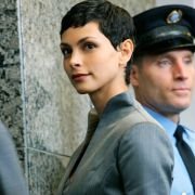 V: Goście - galeria zdjęć - filmweb