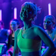 Ludzie, kt&oacute;rych spotykamy na wakacjach - galeria zdjęć - filmweb