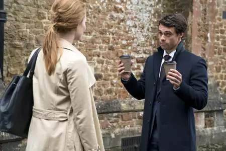 Cormoran Strike - galeria zdjęć - filmweb
