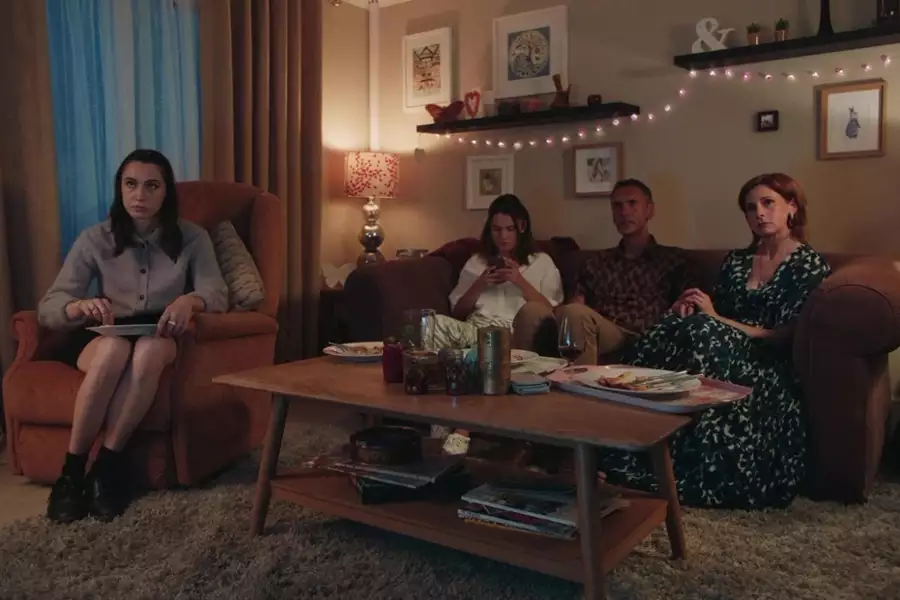Such Brave Girls - galeria zdjęć - filmweb