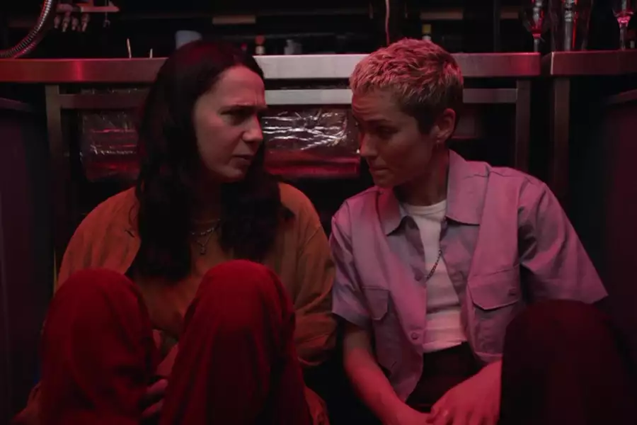 Such Brave Girls - galeria zdjęć - filmweb