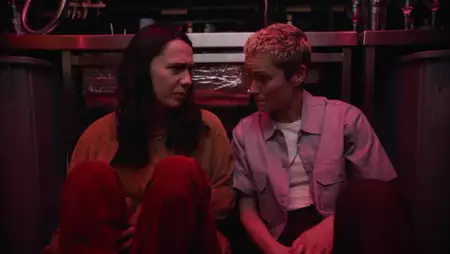 Such Brave Girls - galeria zdjęć - filmweb