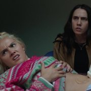 Such Brave Girls - galeria zdjęć - filmweb