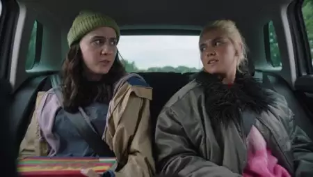 Such Brave Girls - galeria zdjęć - filmweb