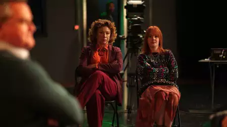 Douglas Is Cancelled - galeria zdjęć - filmweb