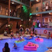 The L.A. Complex - galeria zdjęć - filmweb