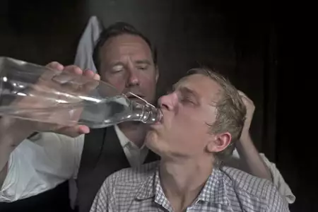 Skradzione dzieciństwo - galeria zdjęć - filmweb