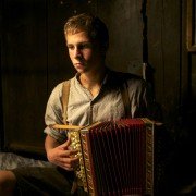 Skradzione dzieciństwo - galeria zdjęć - filmweb