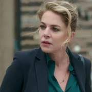 Sara: Kobieta cienia - galeria zdjęć - filmweb