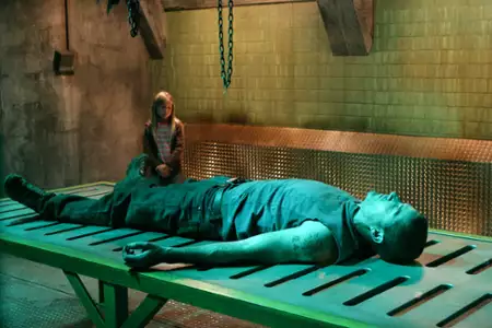 Zagubieni - galeria zdjęć - filmweb