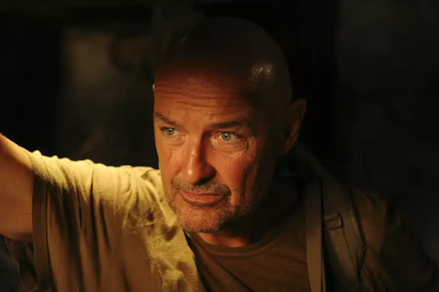 Zagubieni - galeria zdjęć - filmweb