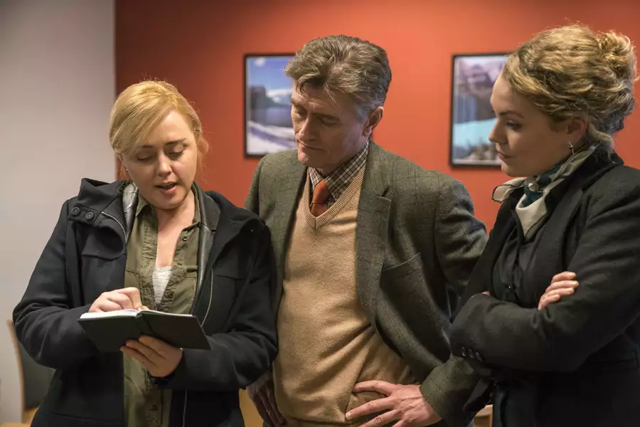 Acceptable Risk - galeria zdjęć - filmweb