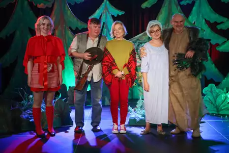 Na Wsp&oacute;lnej - galeria zdjęć - filmweb