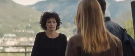 Krople Boga - galeria zdjęć - filmweb