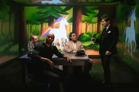 Amerykańscy Bogowie - galeria zdjęć - filmweb