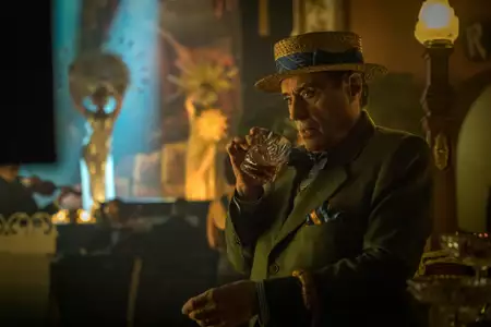 Amerykańscy Bogowie - galeria zdjęć - filmweb